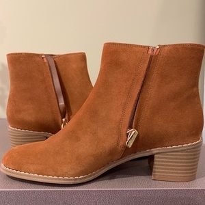 Brand new 1 inch suede boots
